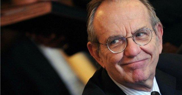 pier carlo padoan ministro economia PMi Tasse