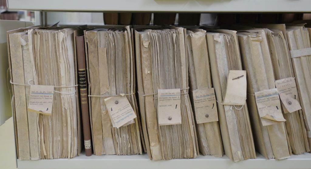 archivi da cartacei a digitali