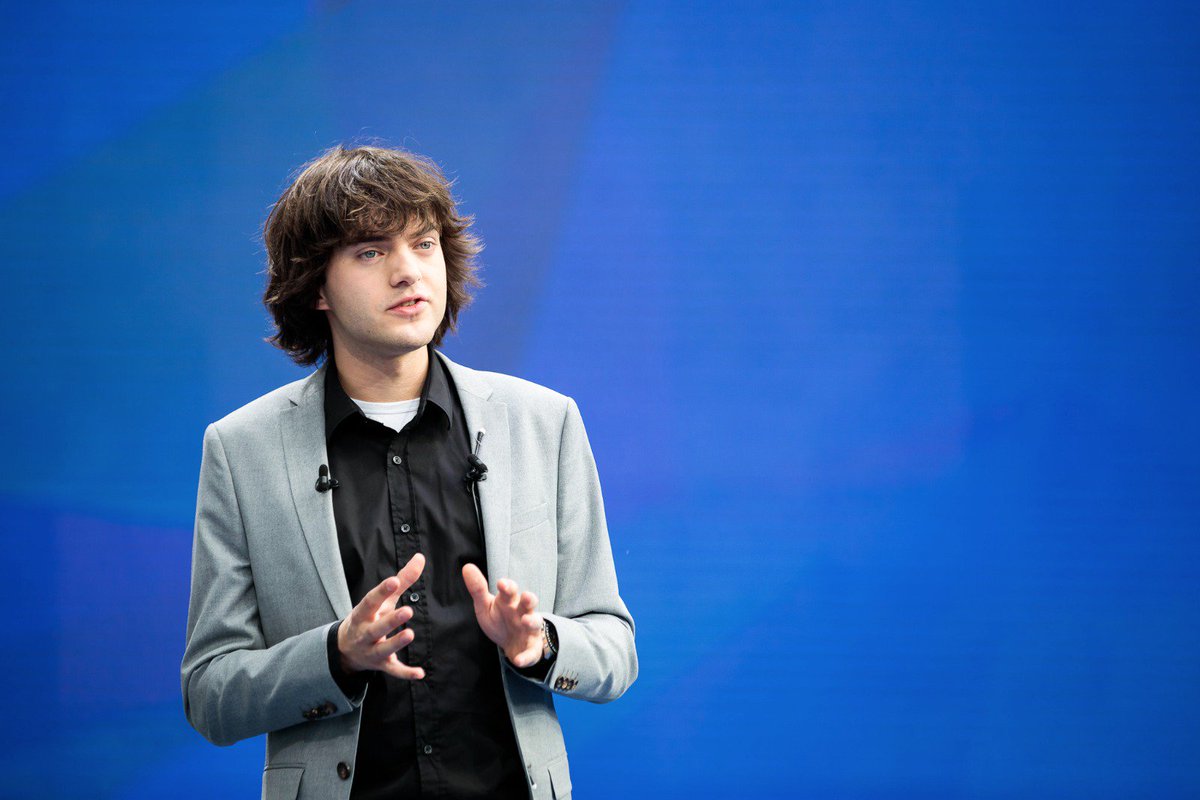 Boyan Slat è il giovane olandese fondatore di Ocean Cleanup