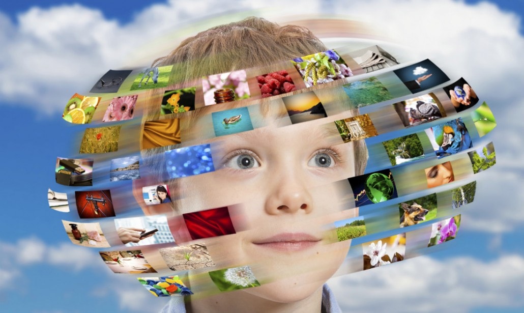 Realta-virtuale-casco-cuffie