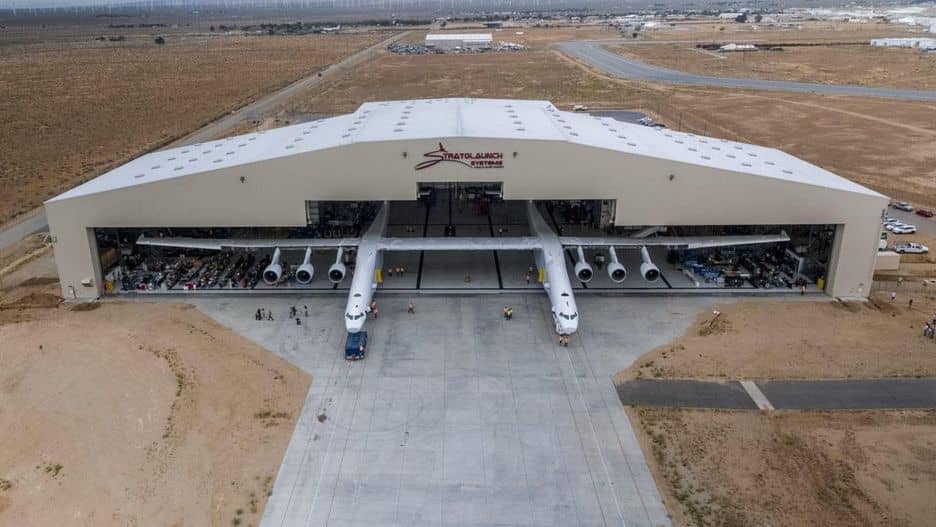 aereo-stratolaunch-gigante