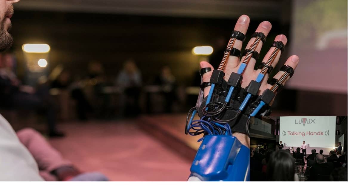 talking-hands-guanto