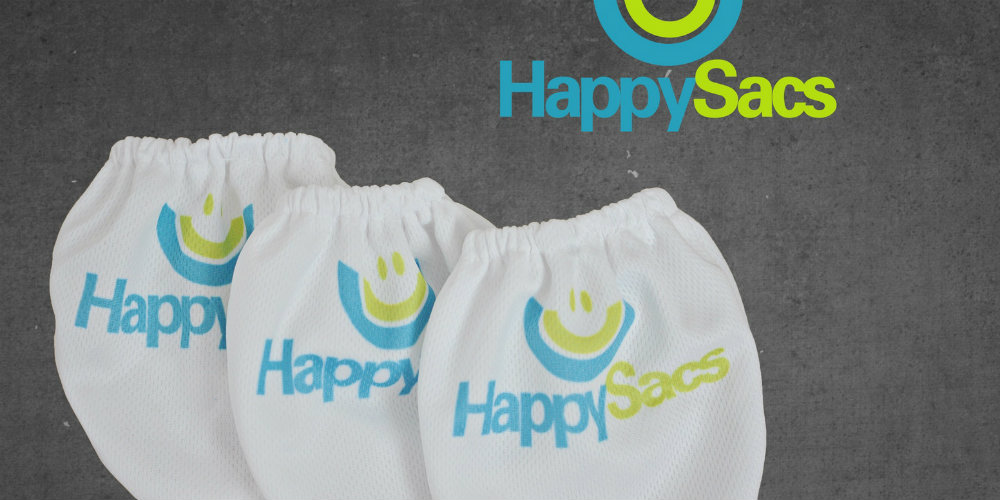 HappySacs: la start-up dei "porta zebedei" nata per scherzo e diventata un business reale