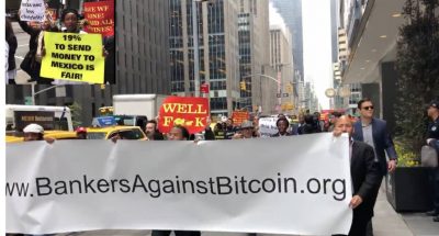 manifestazione-contro-Bitcoin