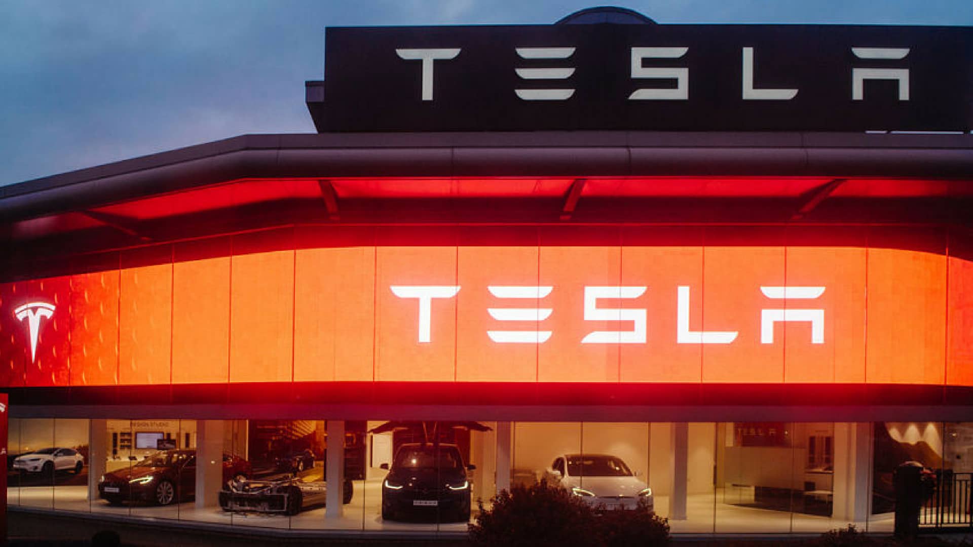 tesla-shanghai-fabbrica