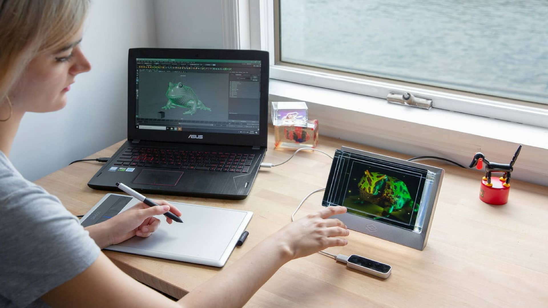 the-looking-glass-ologramma