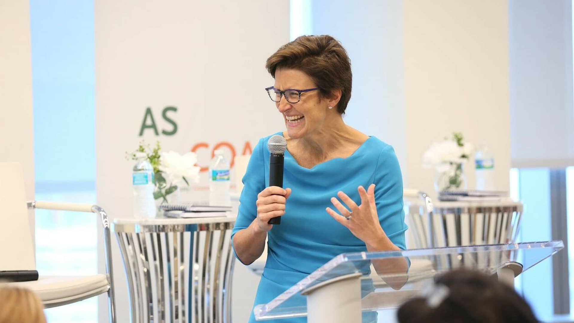 jane-fraser-ceo-bancario