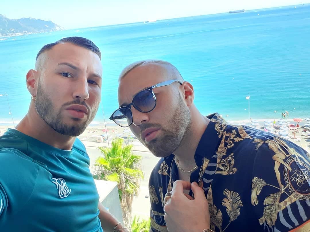 I fratelli bianchi minacciati in carcere