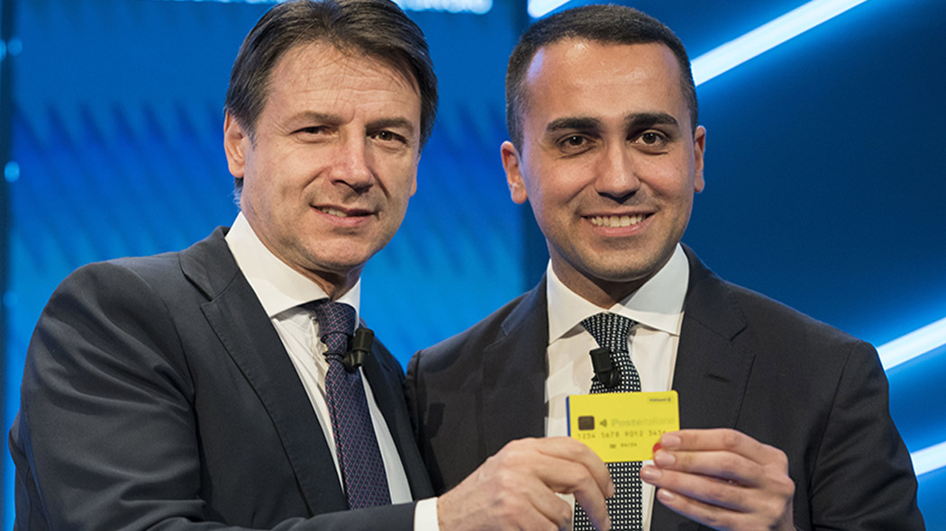 Conte difende il reddito di cittadinanza