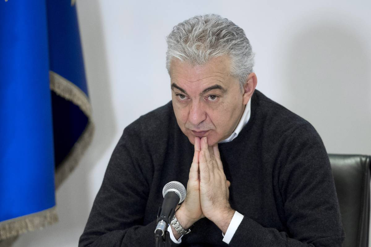 I banchi a rotelle di Arcuri ritirati dalle scuole