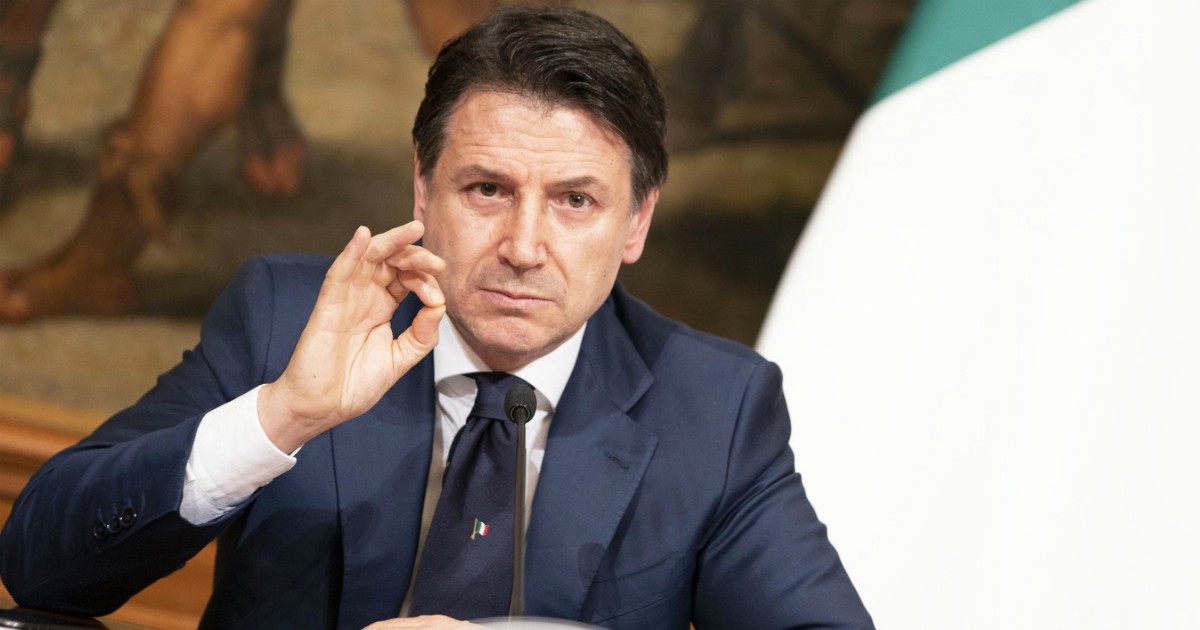 Giuseppe Conte difende il Reddito di cittadinanza