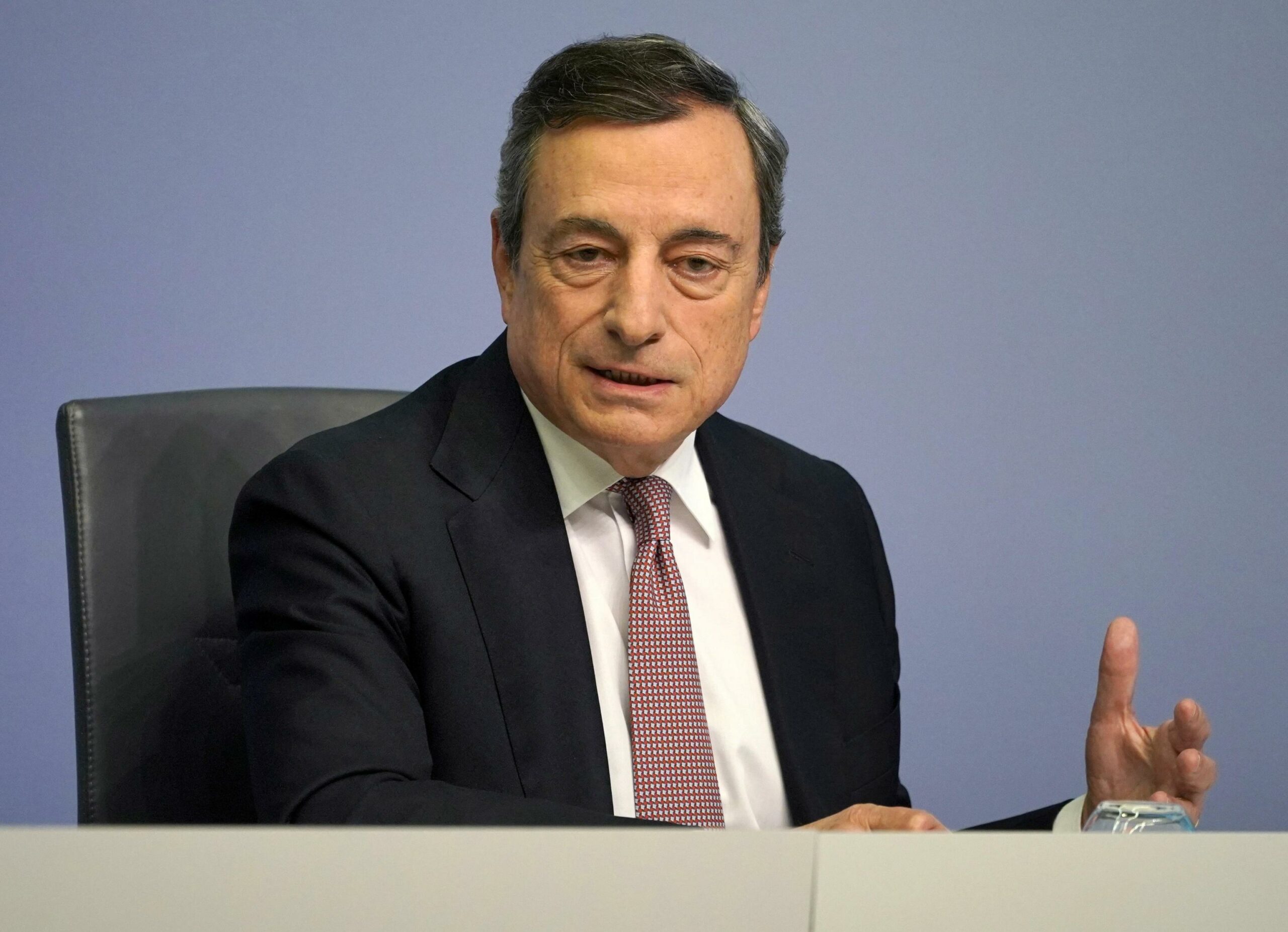 Una donna premier al posto di Draghi