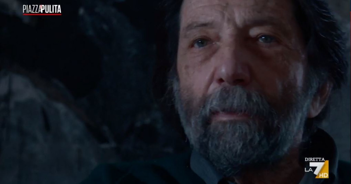 Massimo Cacciari indeciso sulla terza dose