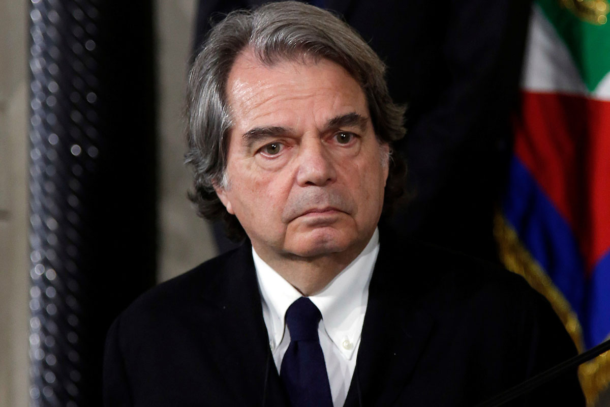 Brunetta minacciato sui social