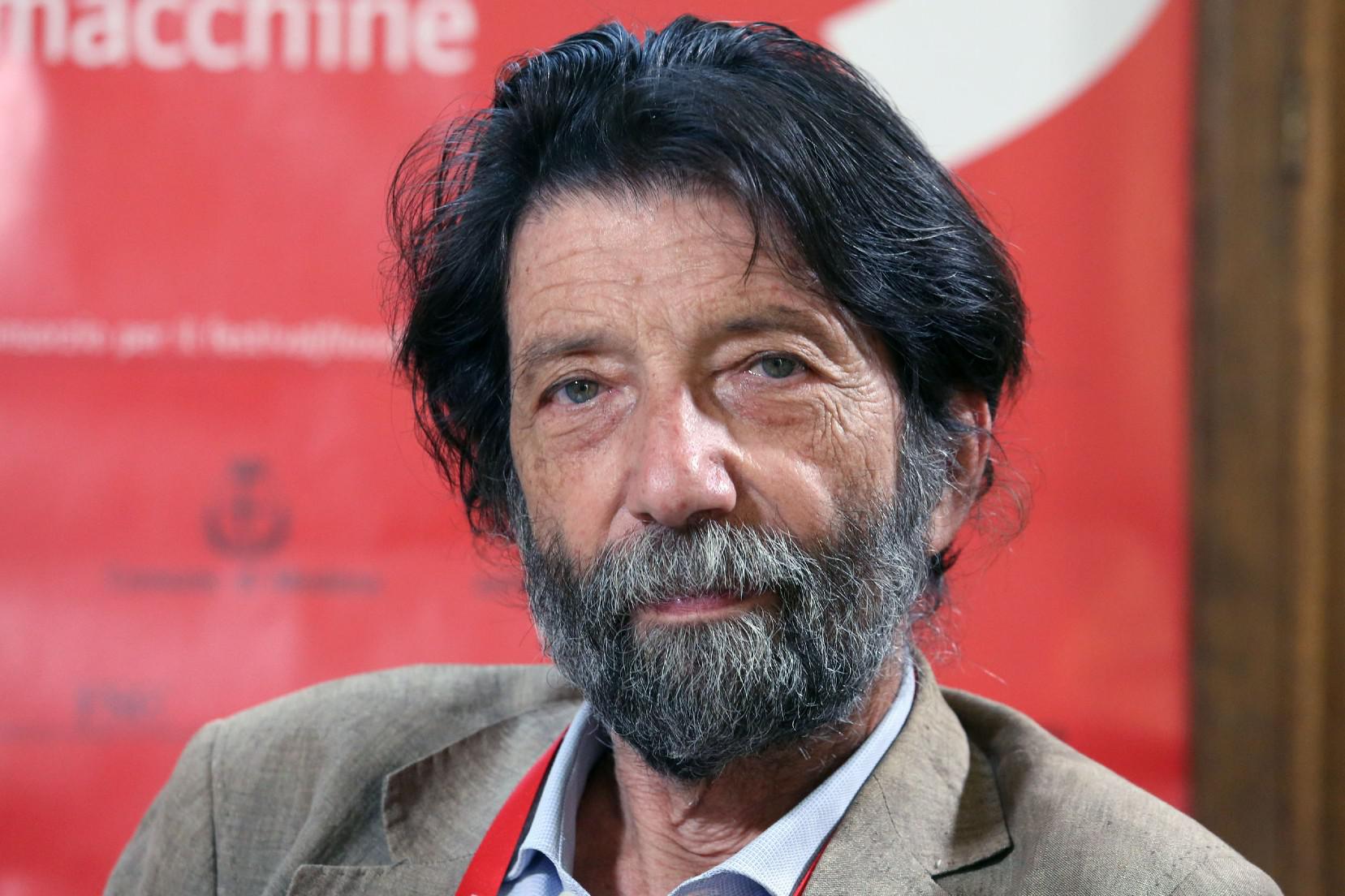 Esplode la polemica dopo il convegno dei No green pass