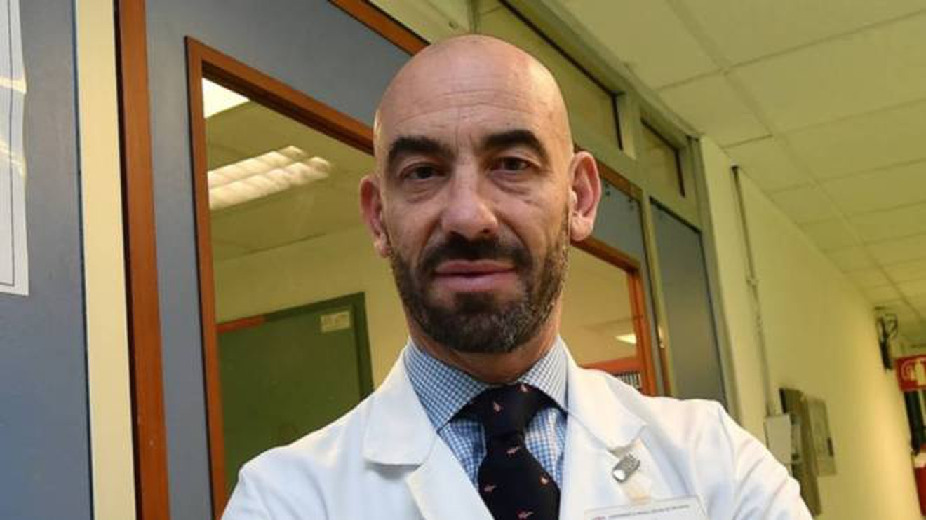 La certezza di Bassetti sulla quarta dose