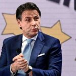 Conte replica duramente a Renzi e Calenda