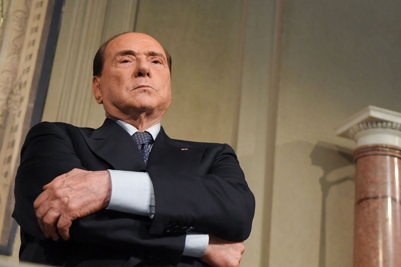 Caos nel centrodestra dopo il ritiro di Berlusconi dalla corsa al Quirinale