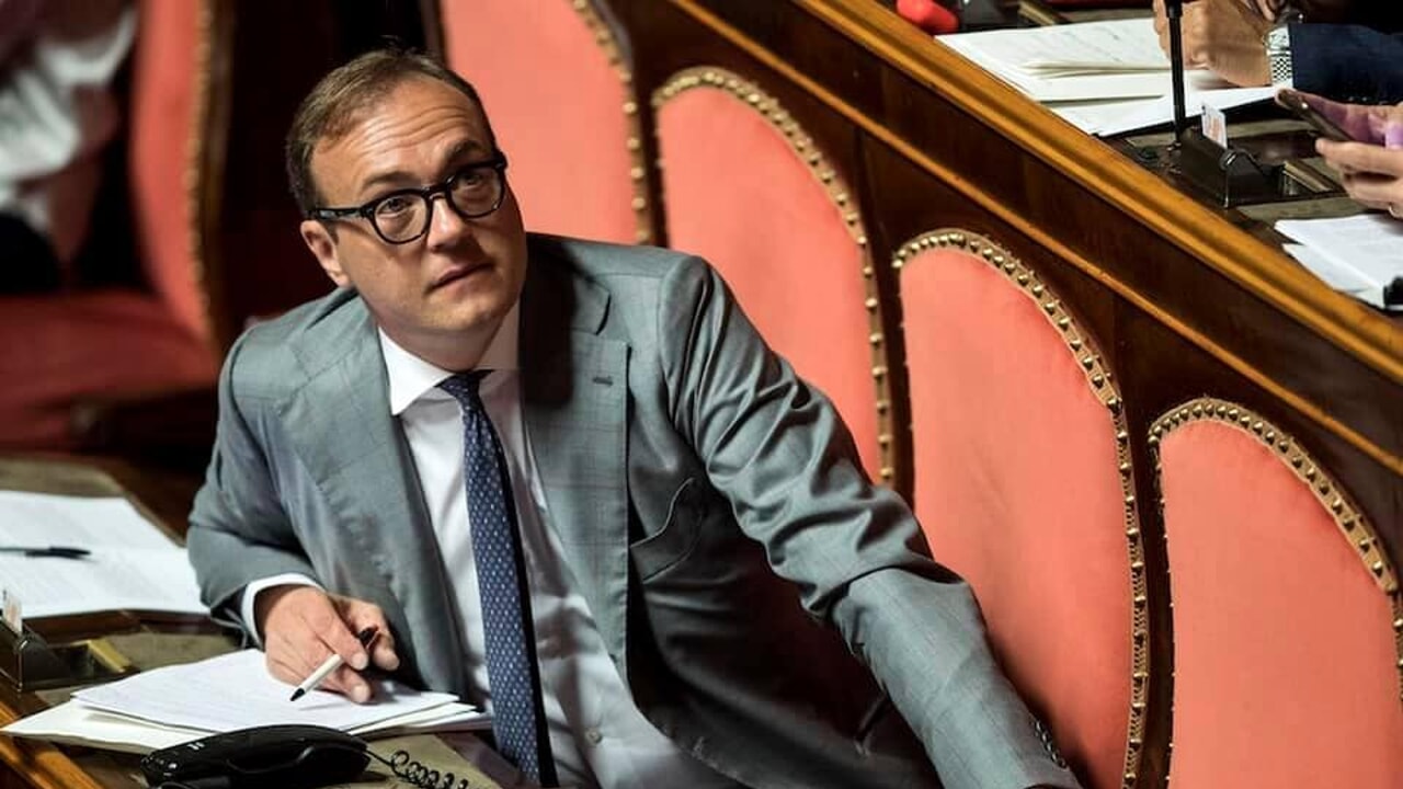 Il senatore Pd coinvolto nell’inchiesta sul traffico di droga