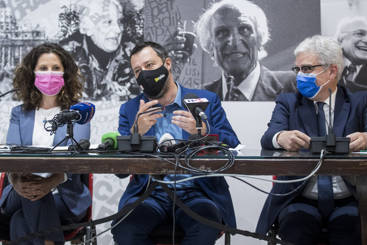 La strana alleanza tra Salvini e i Radicali sui referendum