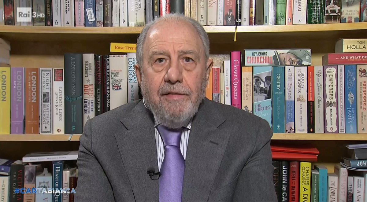 Caprarica scatenato a Cartabianca contro chi giustifica Putin