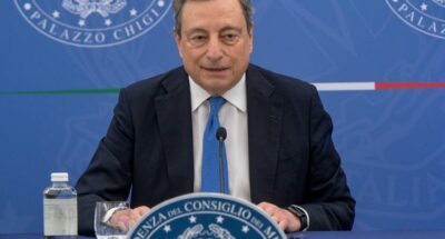 Il premier Draghi corre in aiuto degli italiani
