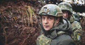 Zelensky invoca più armi dall’Occidente contro la Russia