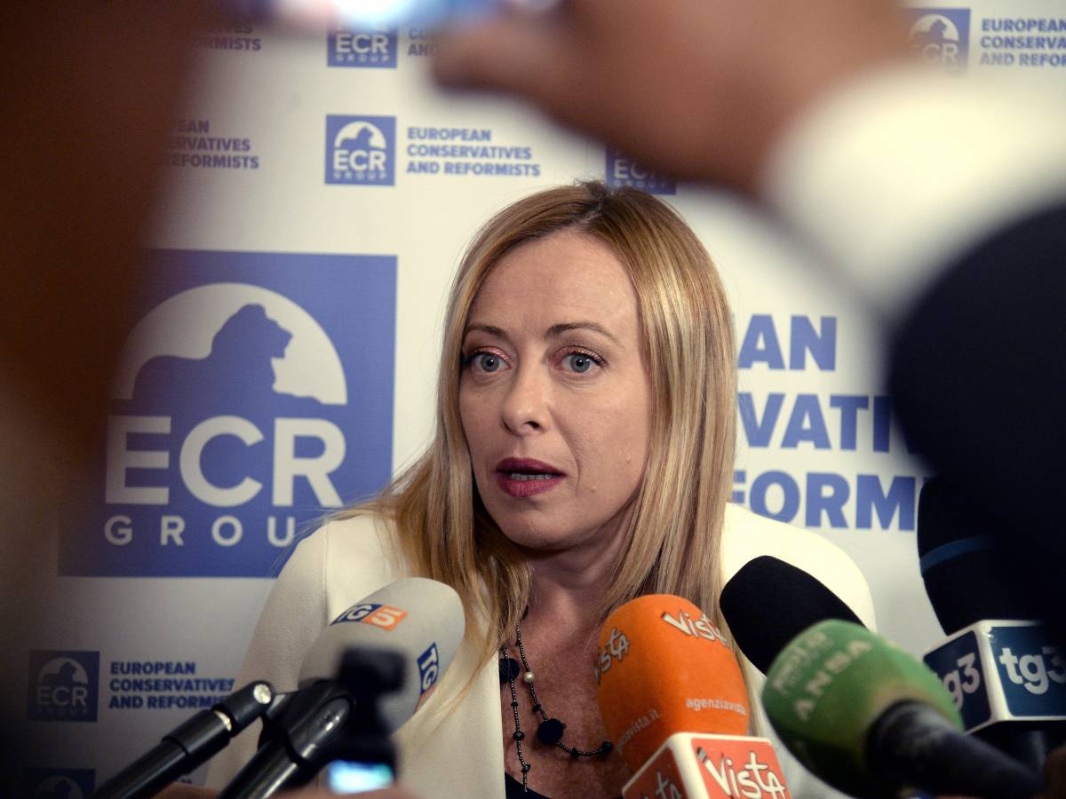 Guerra fratricida nella destra tra Meloni e Salvini