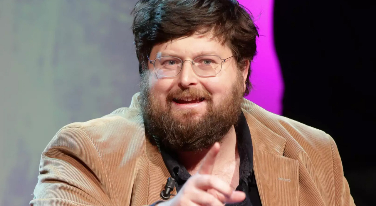 Mario Adinolfi contro il logo del Giubileo 2025