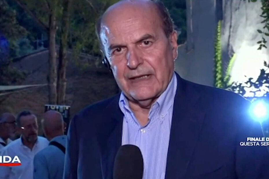 Bersani boccia Draghi e promuove l’alleanza con il M5S