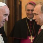 Papa Francesco aggiusta il tiro su Putin
