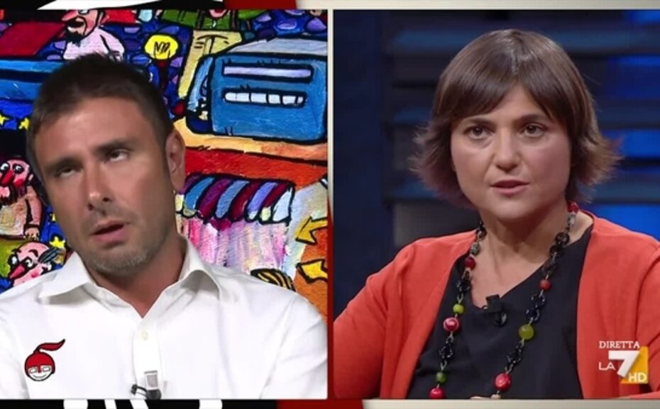 Il confronto in tv tra Di Battista e Serracchiani si trasforma in una rissa