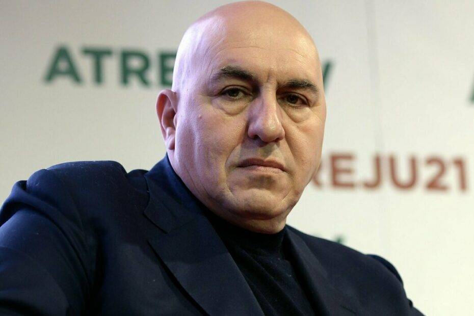 Putin finanzia alcuni partiti italiani? Il tweet di Crosetto che spacca