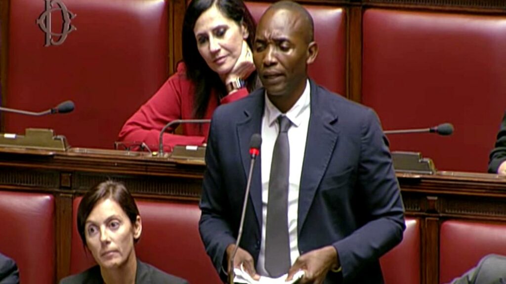 L’appello del deputato Soumahoro a tutti i parlamentari di sinistra