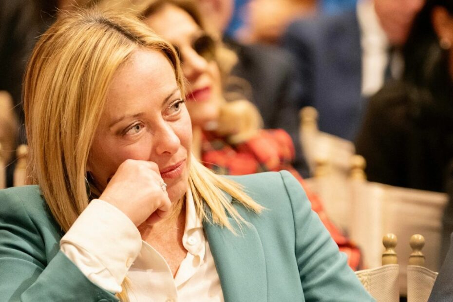 Giorgia Meloni non risponde all’appello degli iraniani