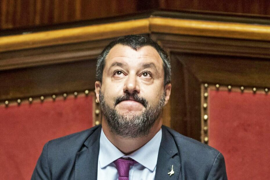 Pagamenti col Pos, Salvini spiega la sua posizione