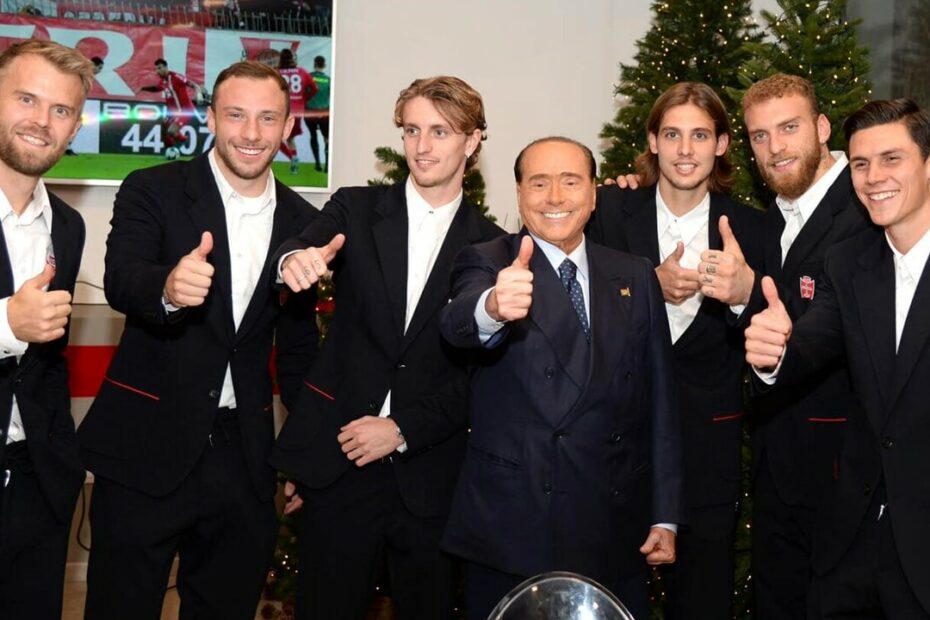 Calenda attacca Berlusconi dopo la battuta sessista