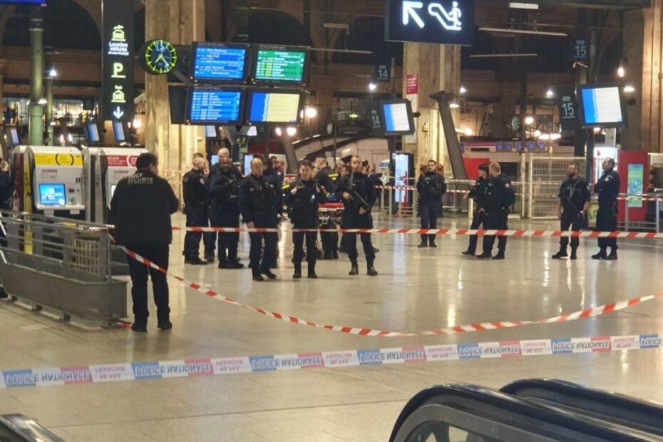 Panico alla stazione di Parigi, ecco cosa sta succedendo