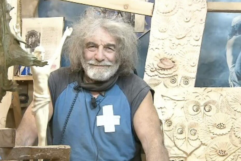 Mauro Corona attacca i "finti perbenisti" di Sanremo