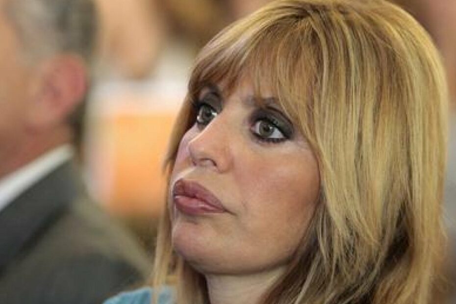 busto Duce La Russa Alessandra Mussolini