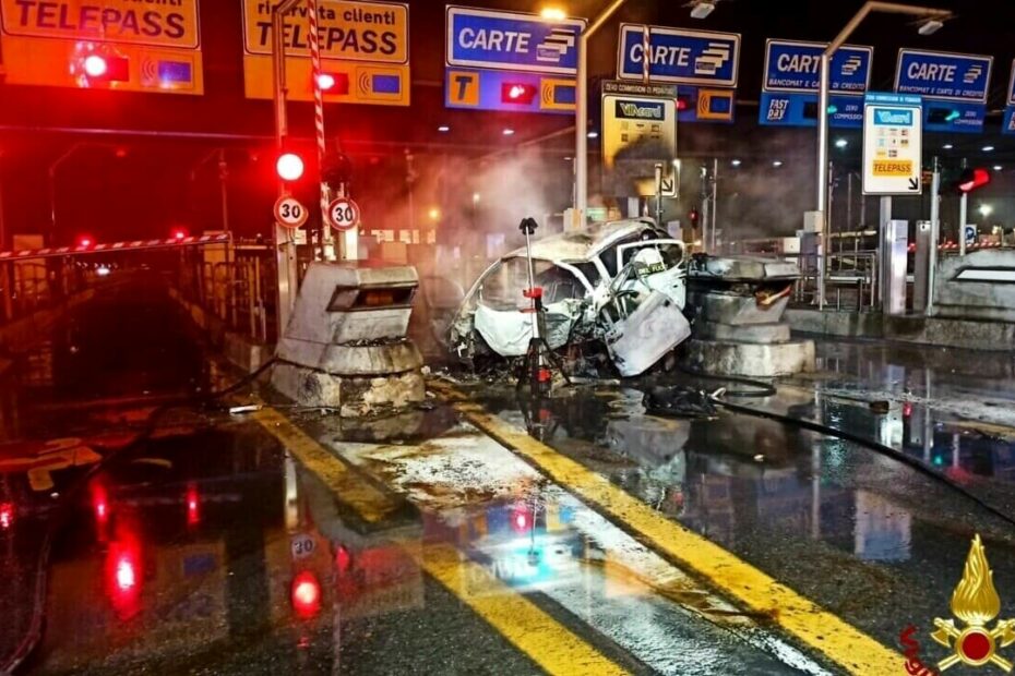 Incidente stradale casello Milano