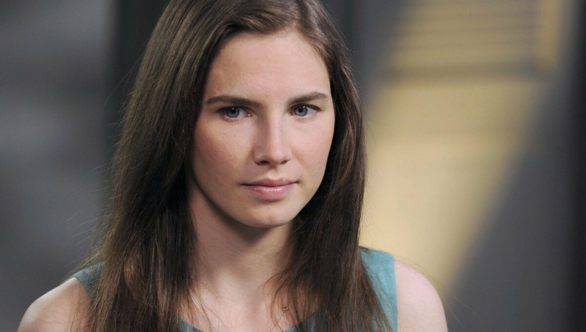 Amanda Knox carcere suicidio