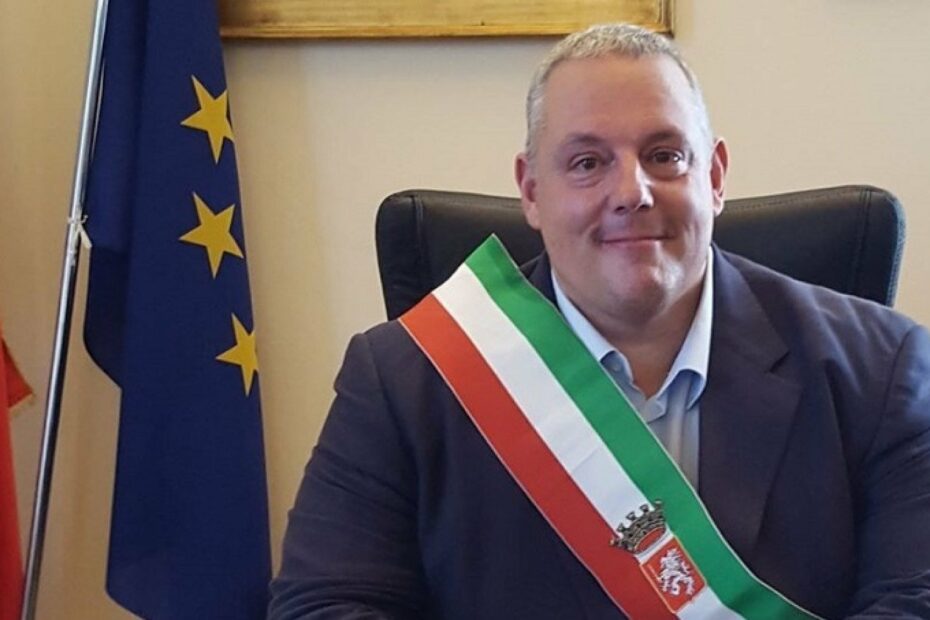 Schlein post sessista Grosseto