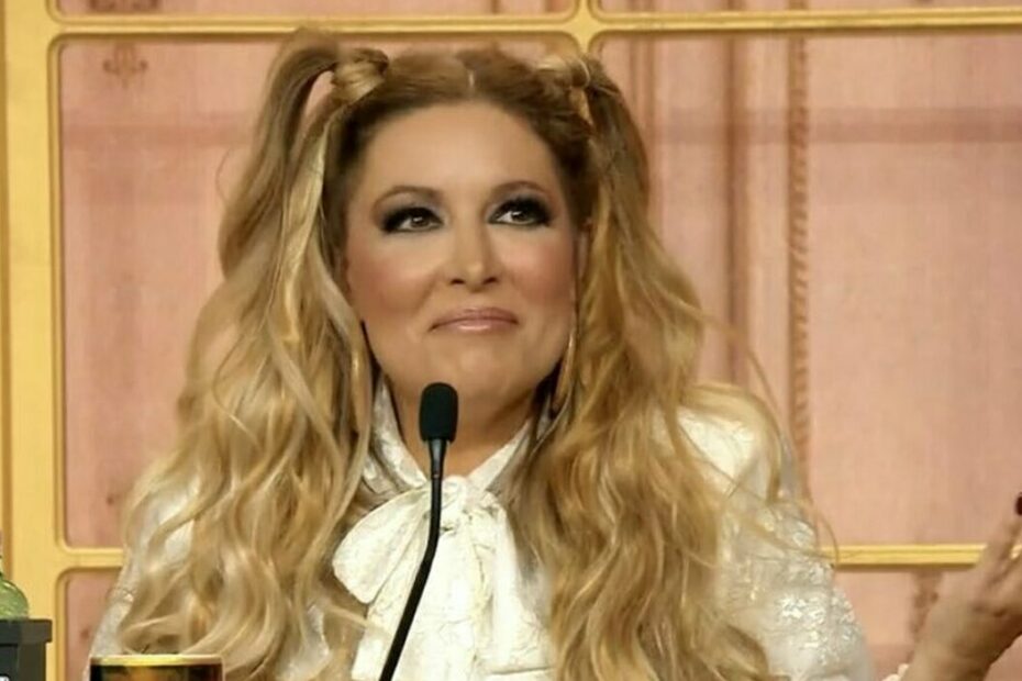 Selvaggia Lucarelli Torino poliziotto