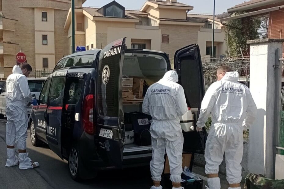 Milano pensione cadavere mummificato