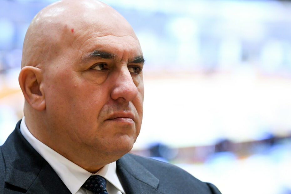 Guido Crosetto minacciato taglia