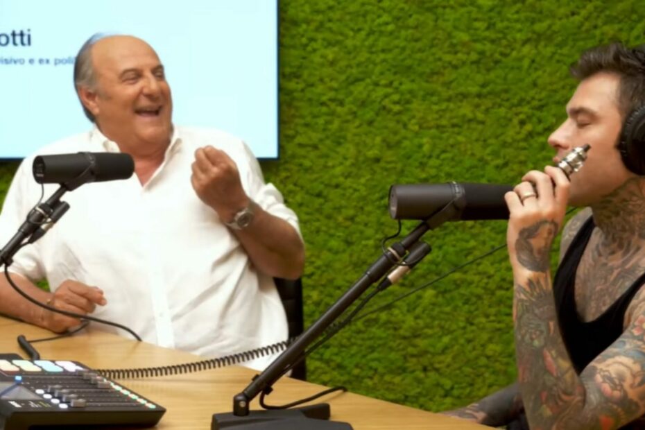Gerry Scotti Fedez ignorante