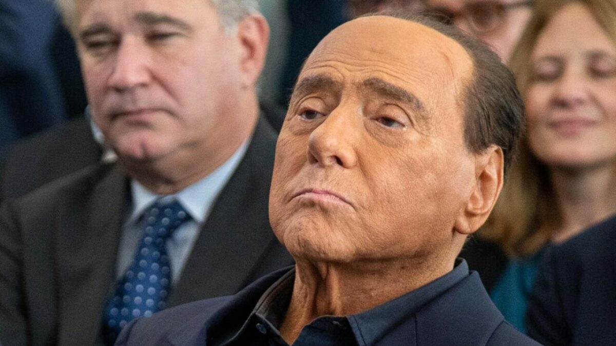 Silvio Berlusconi bollettino medico