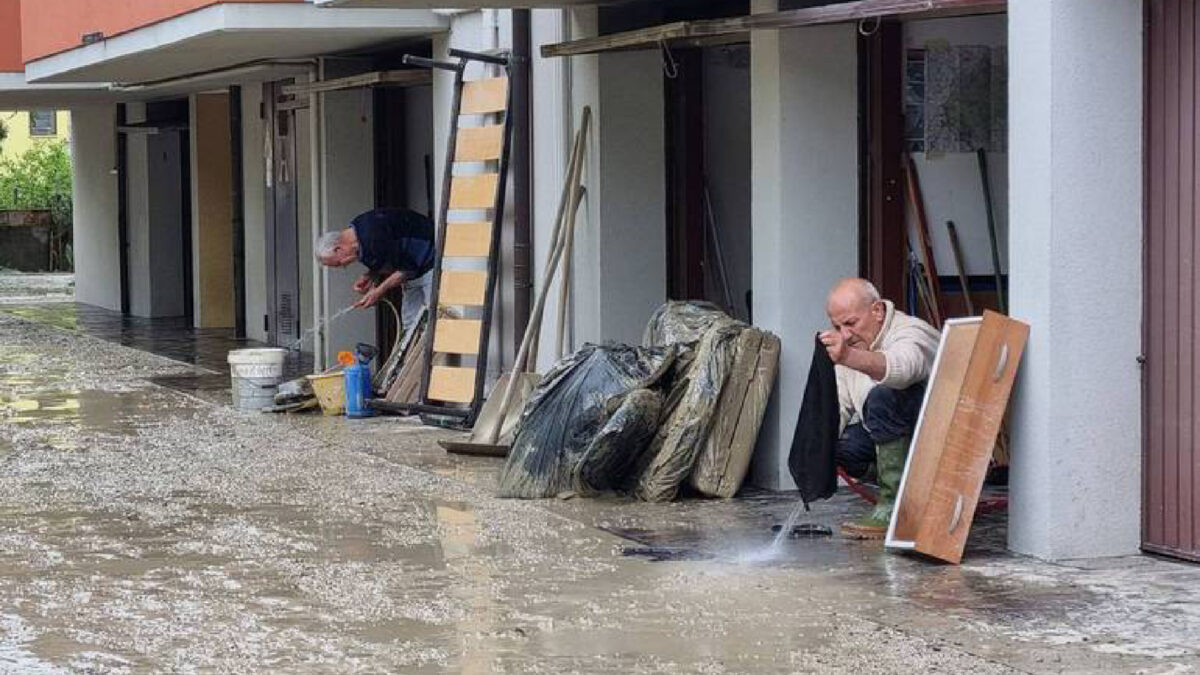 Alluvione Ravenna sciacalli arrestati