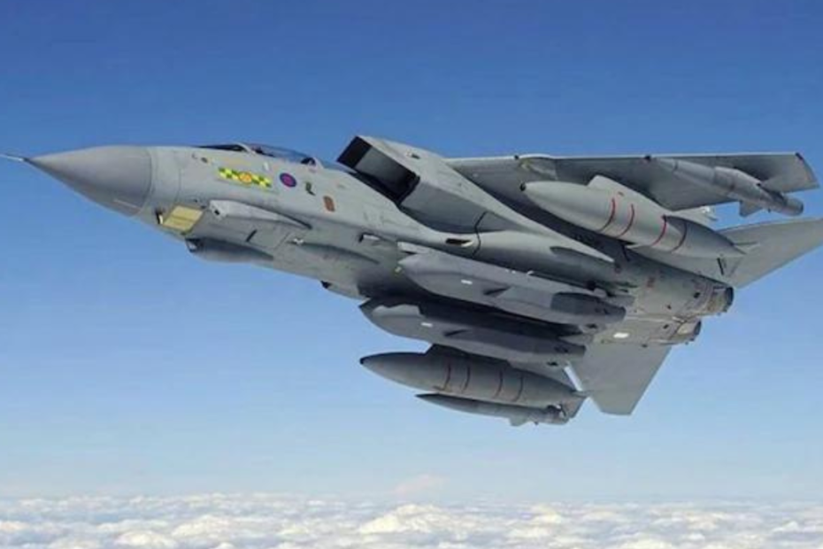 I missili Storm Shadow forniti dal Regno Unito a Kiev